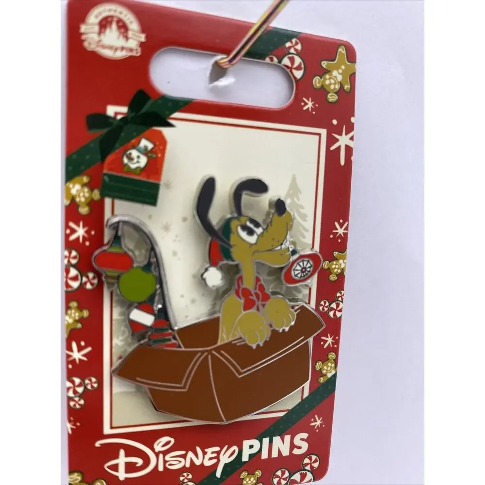 Disney Parks Pin Pluto Christmas Present & Ornament 2022 Holiday Trading Pin